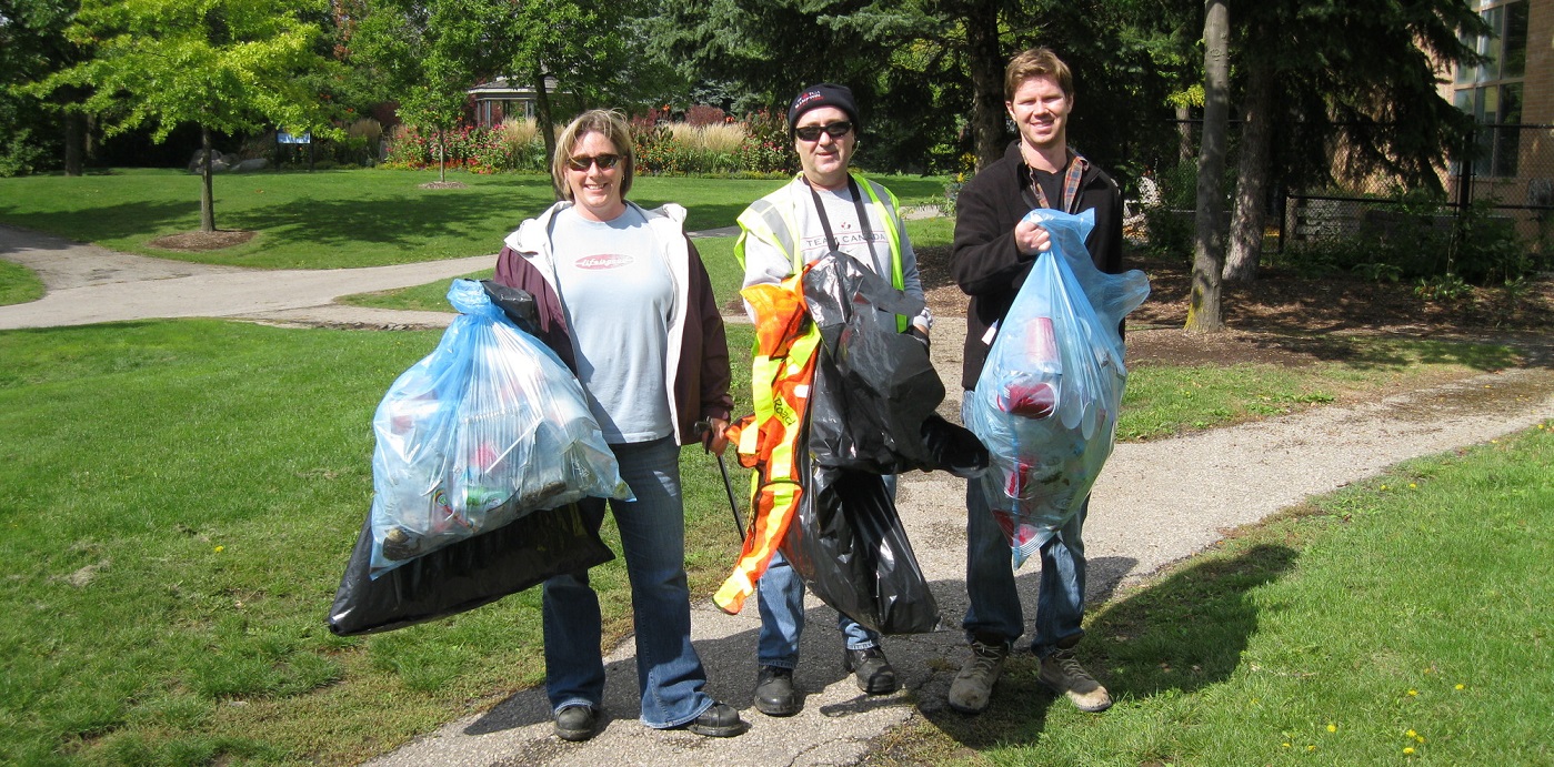Community members take part in the Great Canadian Shoreline Cleanup